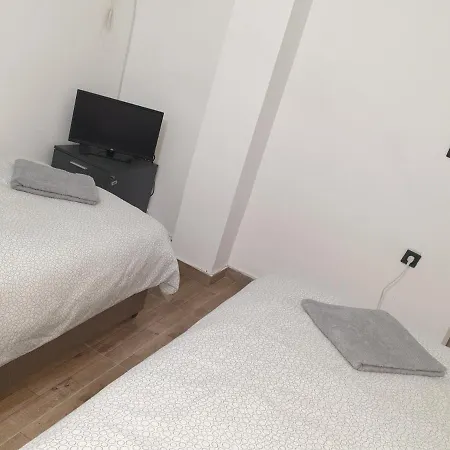 Apartment Sweet Basement Suteren Parking 5 Euro